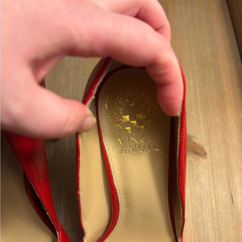 Vince Camuto Red Pointed-Toe Pumps Designer Casual Business Casual Formal - Picture 2 of 5